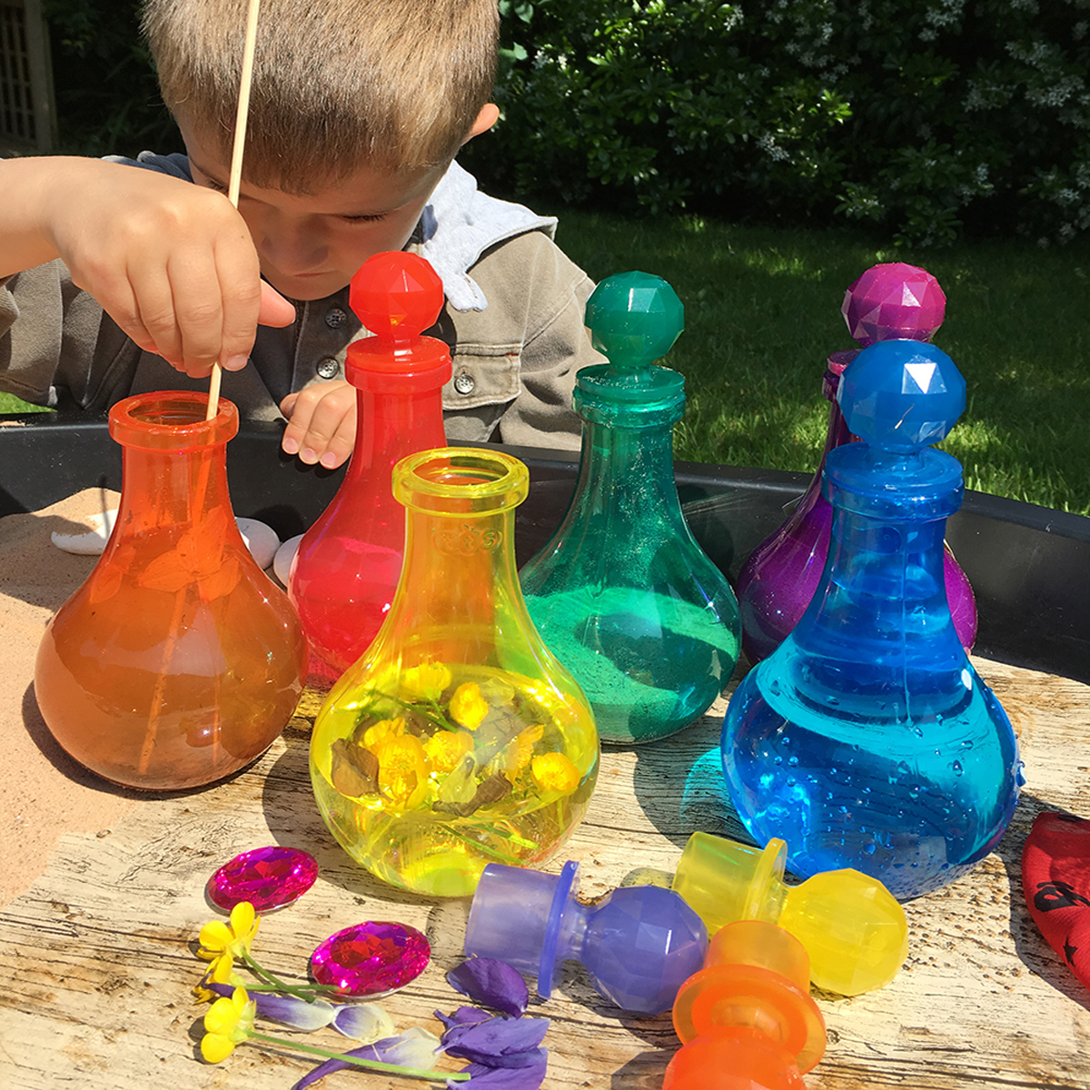 spring time play and learn activities outdoors